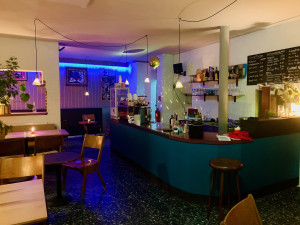 Doro Becker für die Runde Ecke